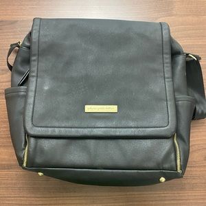 Petunia pickle bottom diaper bag